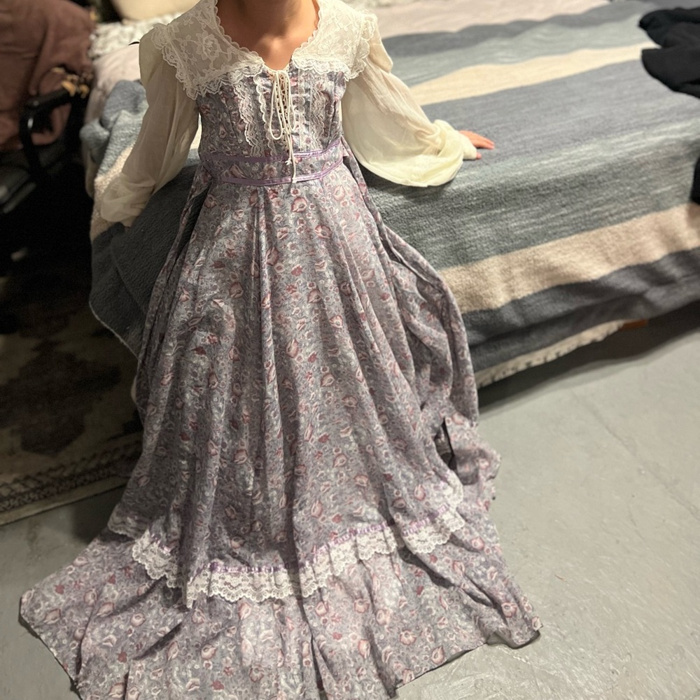 VINTAGE GUNNE SAX Dress by Jessica McClintock - Picture 3 of 12